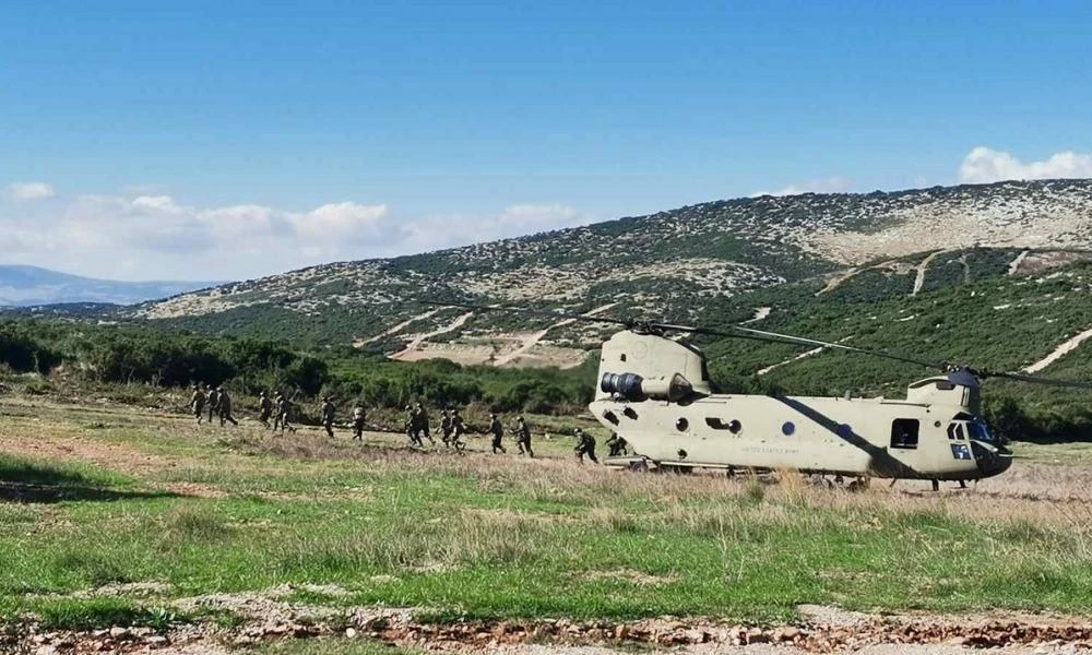 Εντυπωσιακές εικόνες από την συνεκπαίδευση ΗΠΑ- Ελλάδας στη Μαγνησία: Έκλεψαν τις εντυπώσεις τα ελικόπτερα!